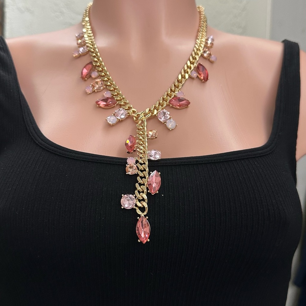 Elegant Gold and Pink Necklace  Fine Jewelry I.N.C